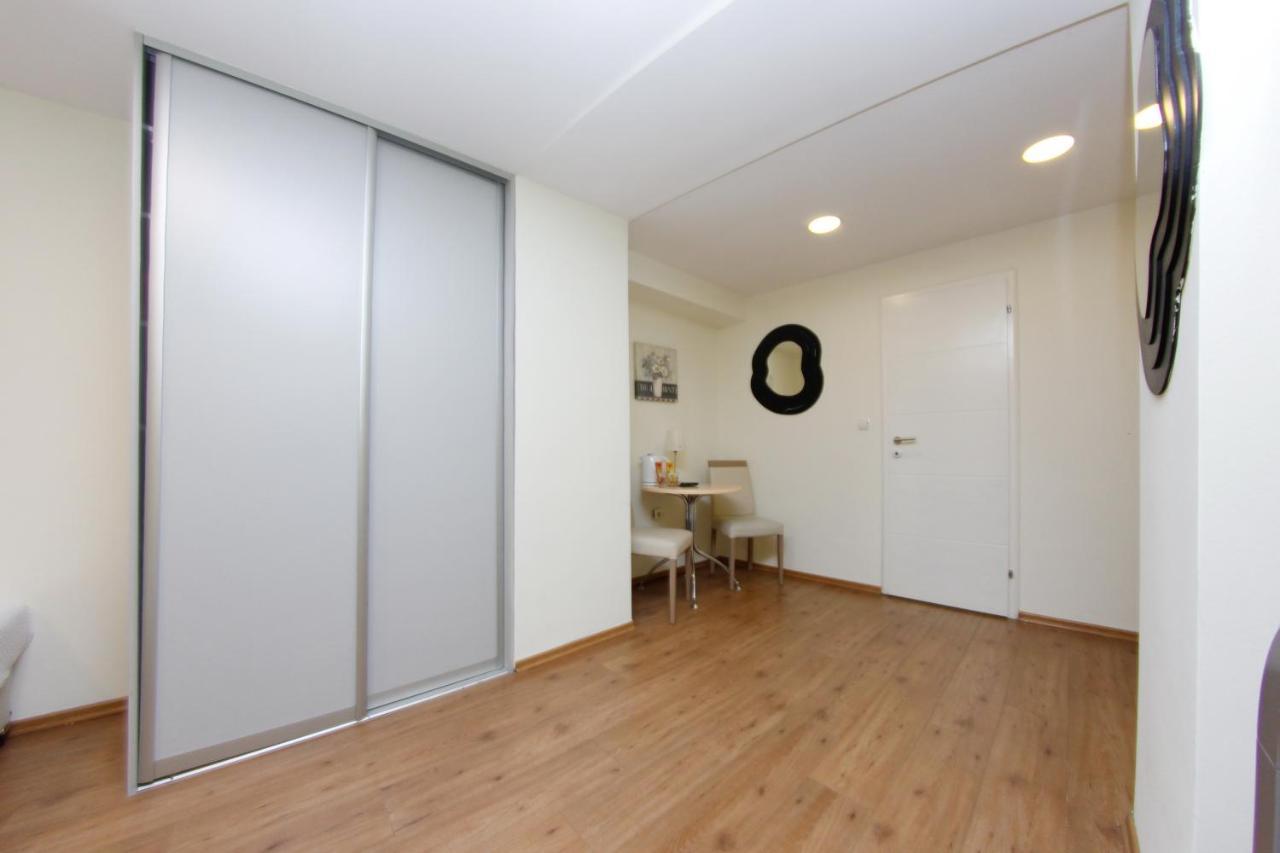 Apartmani Barsa SJJ Exteriér fotografie